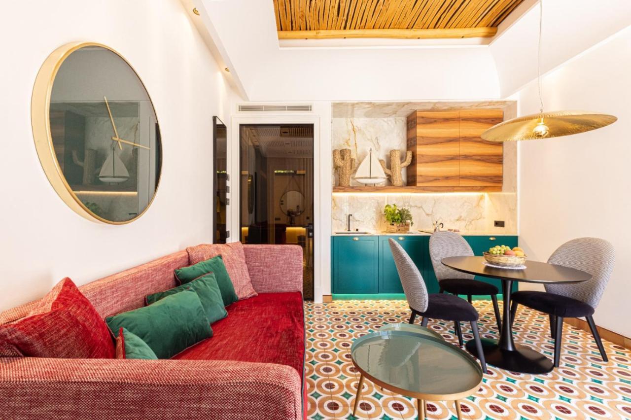 הוילה מסה לוברנסה Casa Di Dora מראה חיצוני תמונה