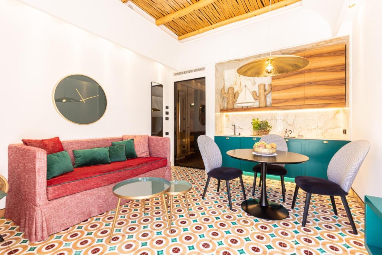 הוילה מסה לוברנסה Casa Di Dora מראה חיצוני תמונה